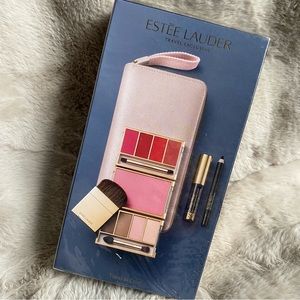 Estee Lauder Makeup Travel exclusive Pink Brand New